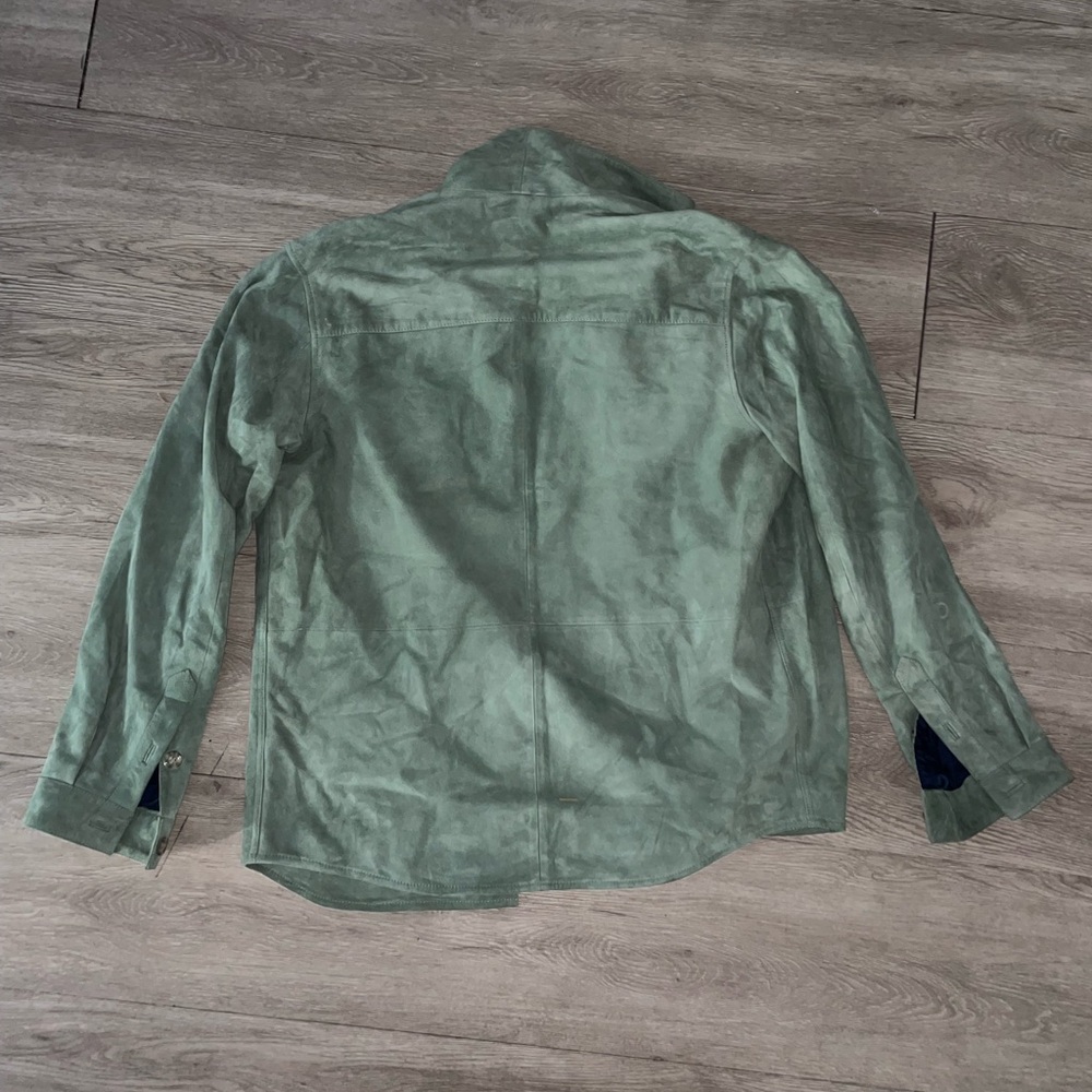 Men's Sage Green Suede Shirt Jacket - Picture 2 of 3